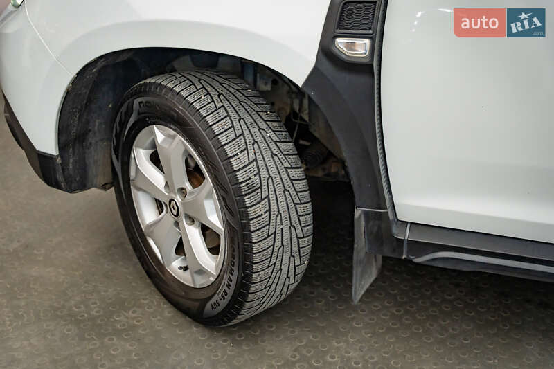 Позашляховик / Кросовер Renault Duster 2020 в Києві