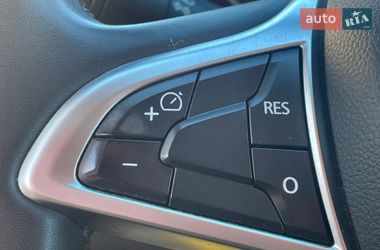 Внедорожник / Кроссовер Renault Duster 2020 в Киеве