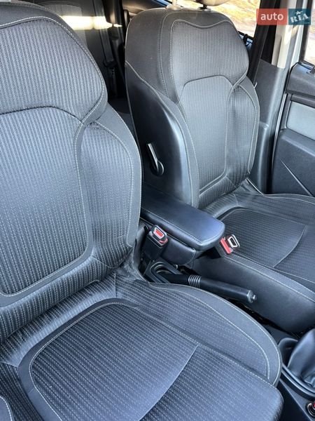 Внедорожник / Кроссовер Renault Duster 2016 в Лохвице