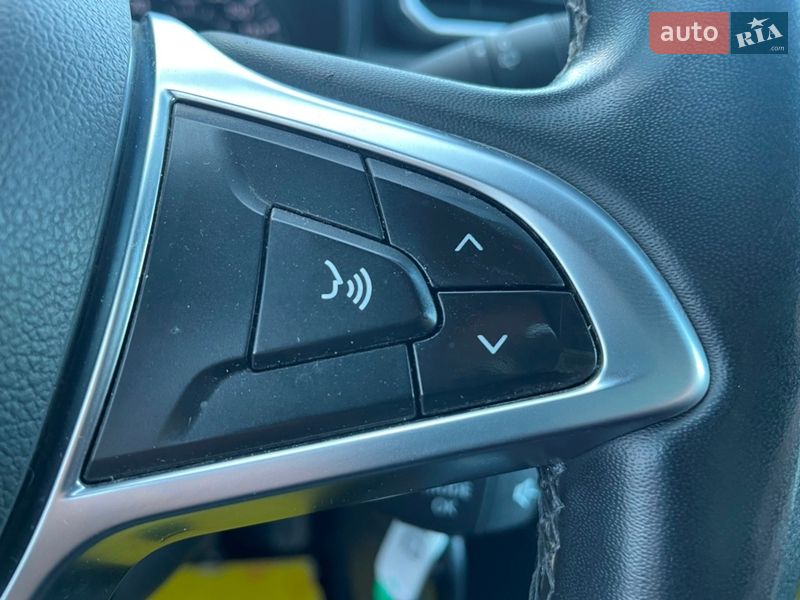 Внедорожник / Кроссовер Renault Duster 2020 в Киеве