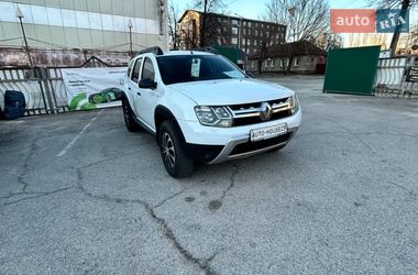 Внедорожник / Кроссовер Renault Duster 2016 в Запорожье