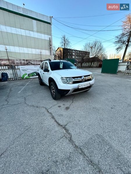 Внедорожник / Кроссовер Renault Duster 2016 в Запорожье