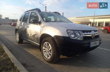 Внедорожник / Кроссовер Renault Duster 2017 в Черкассах