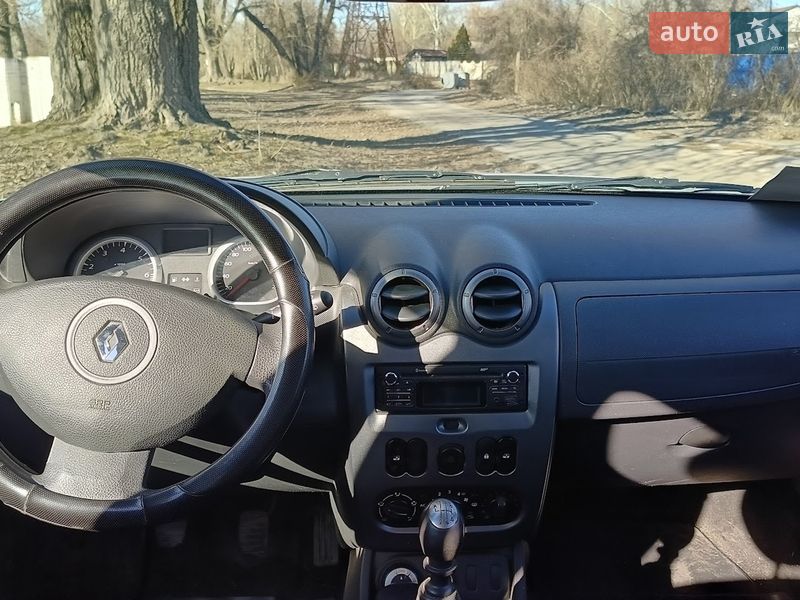 Позашляховик / Кросовер Renault Duster 2012 в Полтаві