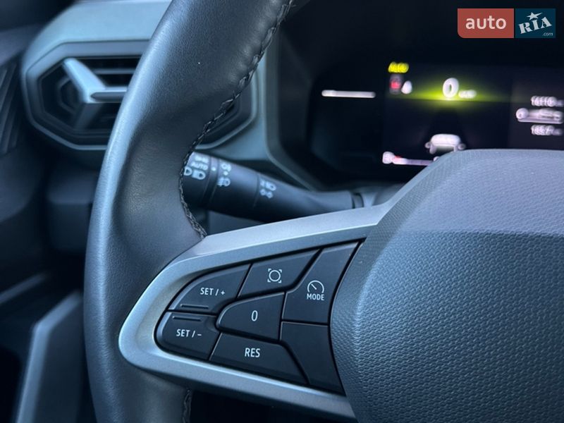 Позашляховик / Кросовер Renault Duster 2024 в Києві