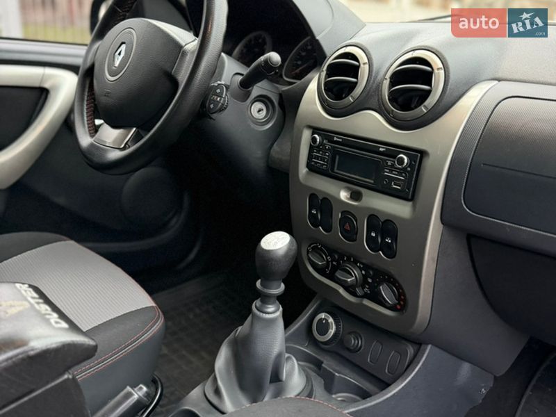 Позашляховик / Кросовер Renault Duster 2013 в Запоріжжі