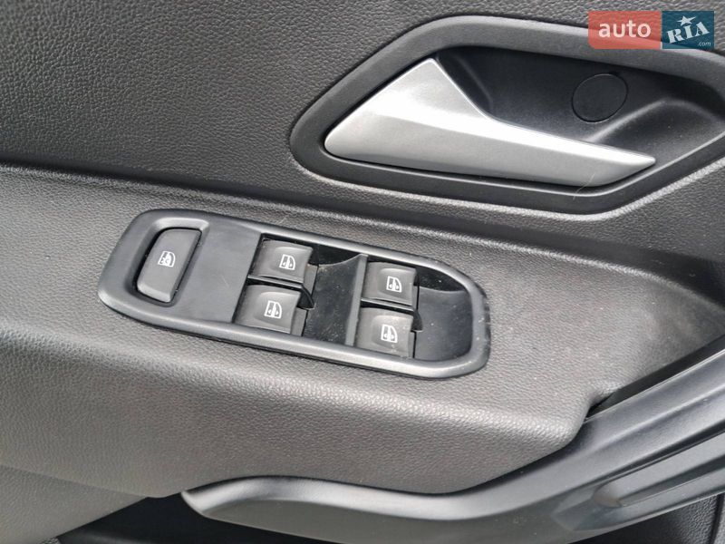 Внедорожник / Кроссовер Renault Duster 2024 в Хмельницком