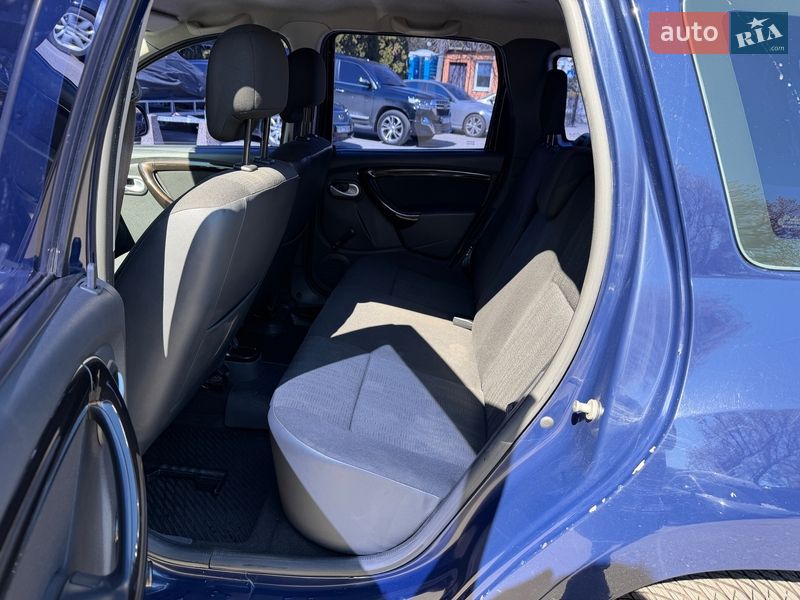 Внедорожник / Кроссовер Renault Duster 2011 в Киеве