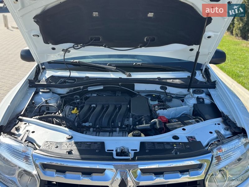 Внедорожник / Кроссовер Renault Duster 2014 в Киеве