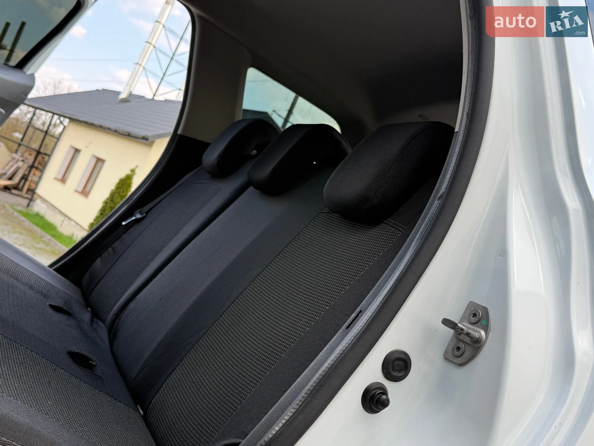 2020 Renault Duster - мініатюра 51