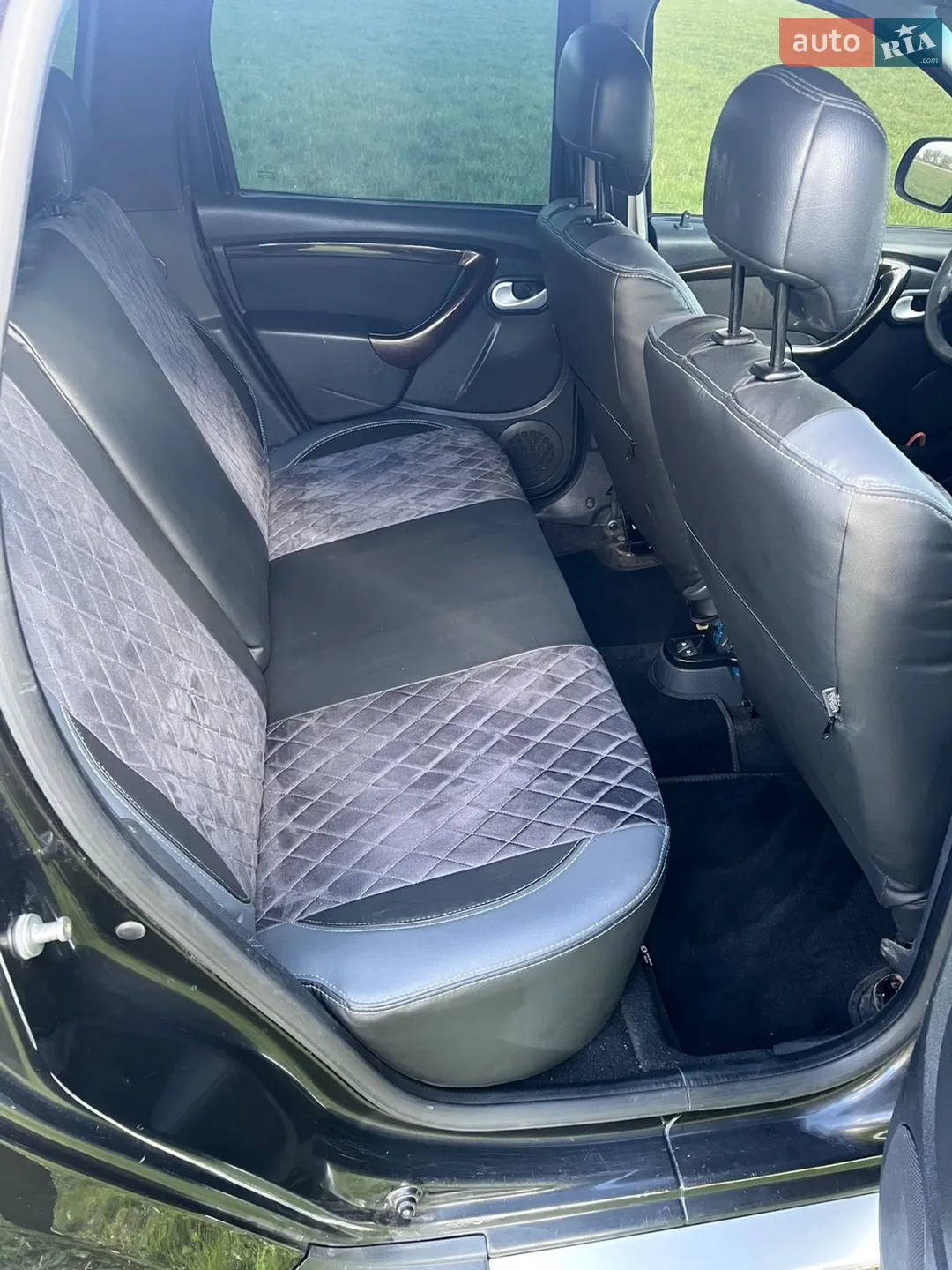 2010 Renault Duster - мініатюра 9