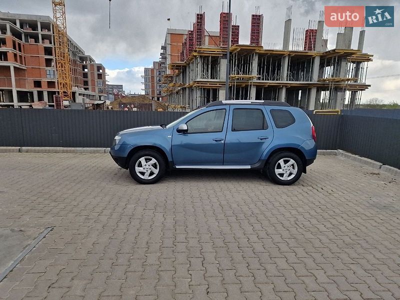 Позашляховик / Кросовер Renault Duster 2010 в Львові