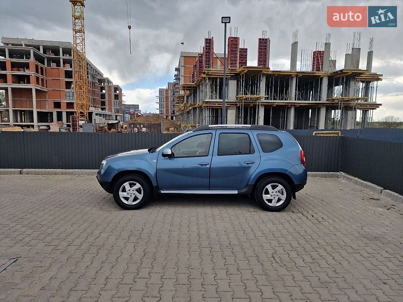 Позашляховик / Кросовер Renault Duster 2010 в Львові