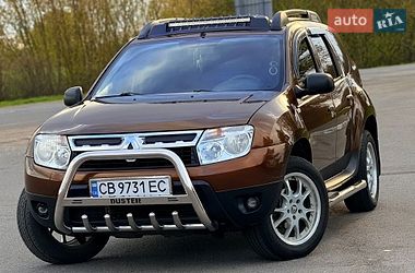 Внедорожник / Кроссовер Renault Duster 2010 в Мене