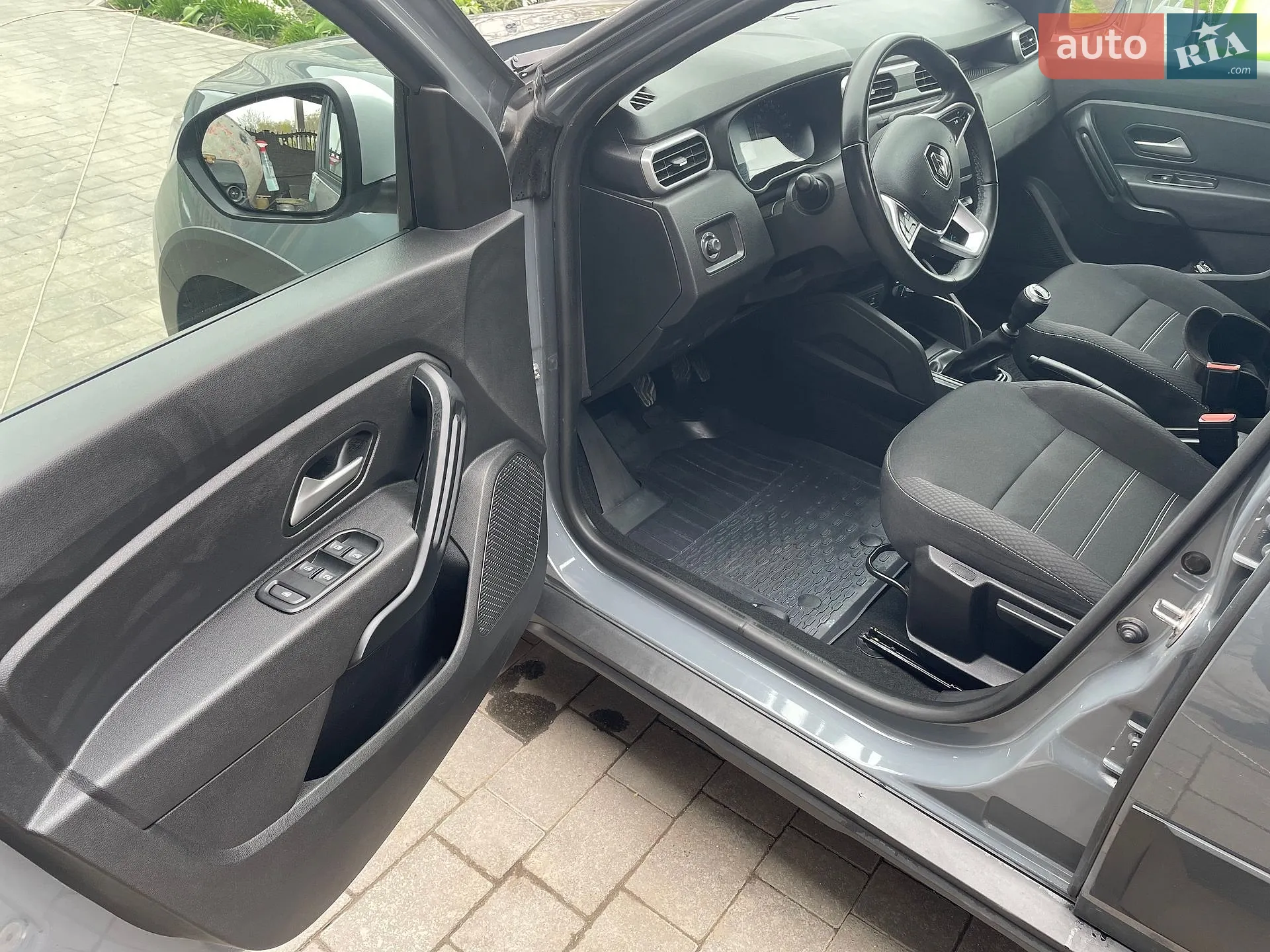 2023 Renault Duster - мініатюра 28