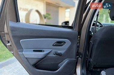 Позашляховик / Кросовер Renault Duster 2018 в Львові