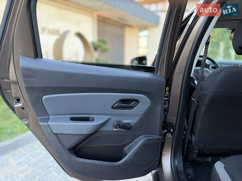 Позашляховик / Кросовер Renault Duster 2018 в Львові