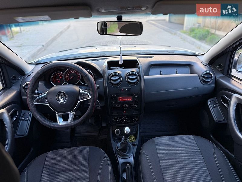 Внедорожник / Кроссовер Renault Duster 2017 в Одессе