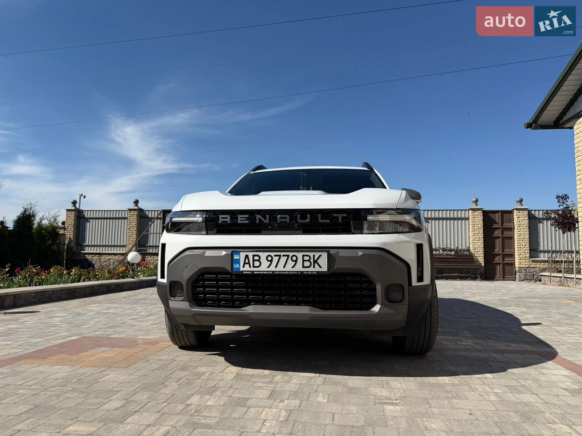2025 Renault Duster - фото 1
