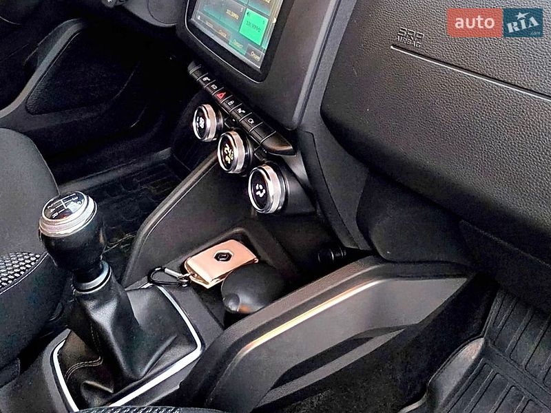 Позашляховик / Кросовер Renault Duster 2018 в Виноградові