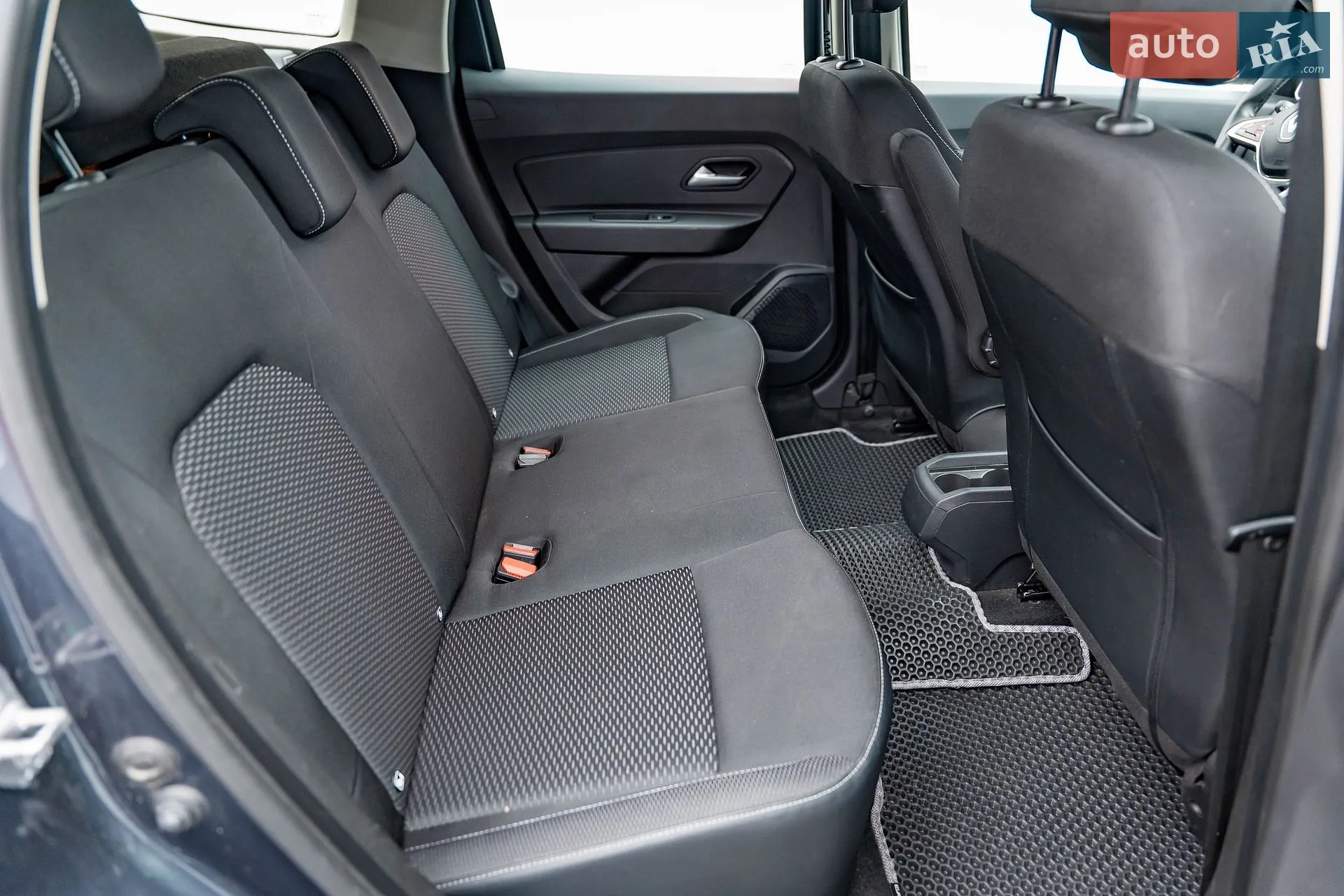 2018 Renault Duster - мініатюра 25