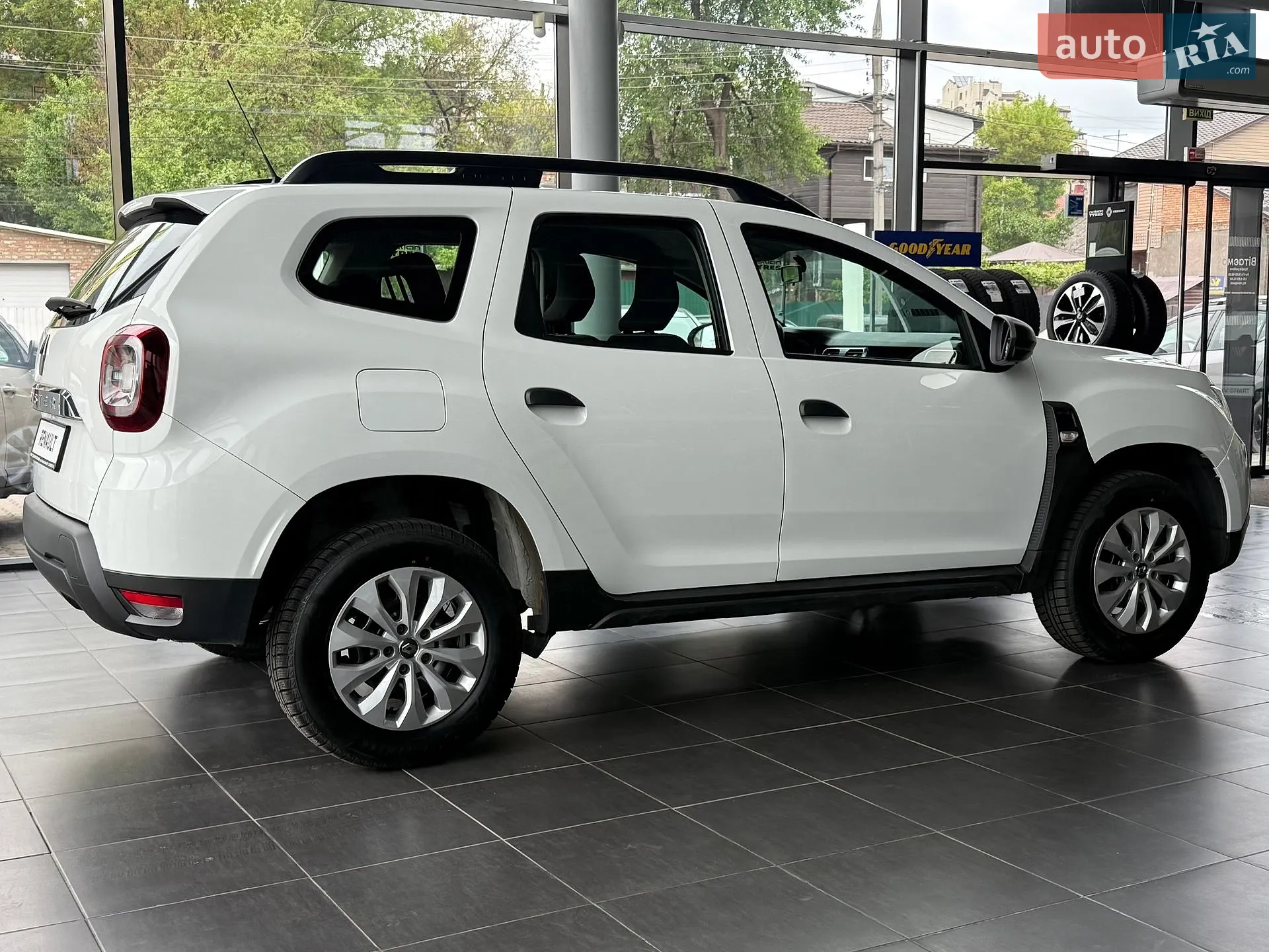 2021 Renault Duster - мініатюра 2