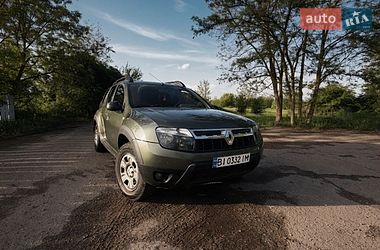 Внедорожник / Кроссовер Renault Duster 2013 в Лубнах