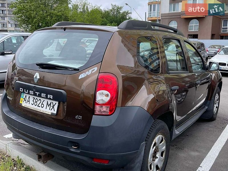 Внедорожник / Кроссовер Renault Duster 2013 в Киеве