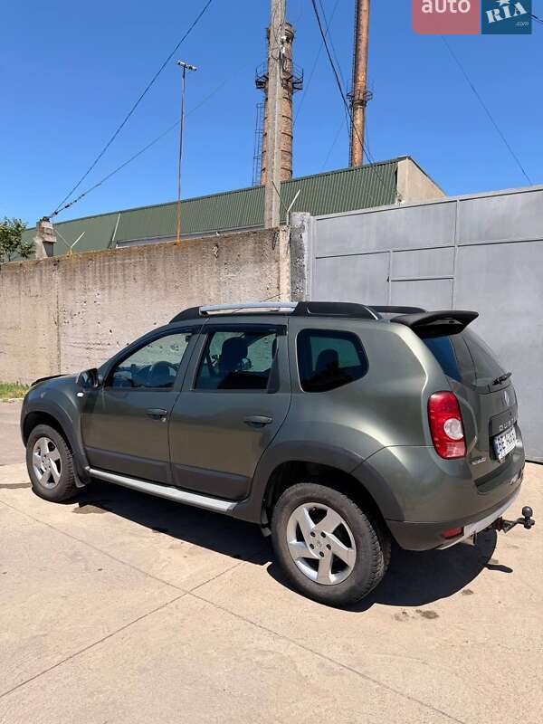 Внедорожник / Кроссовер Renault Duster 2012 в Вознесенске