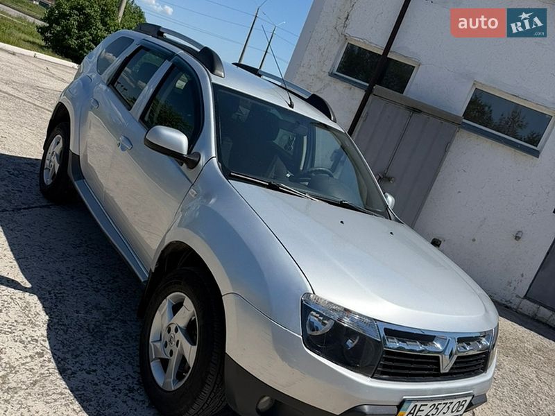 Позашляховик / Кросовер Renault Duster 2012 в Кам'янському фото Позашляховик / Кросовер Renault Duster 2012 в Кам'янському