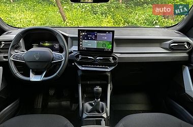 Внедорожник / Кроссовер Renault Duster 2025 в Черкассах