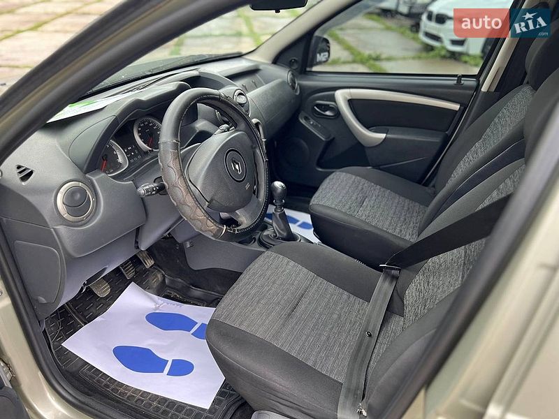 Внедорожник / Кроссовер Renault Duster 2014 в Харькове