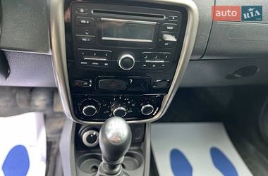 Внедорожник / Кроссовер Renault Duster 2014 в Харькове