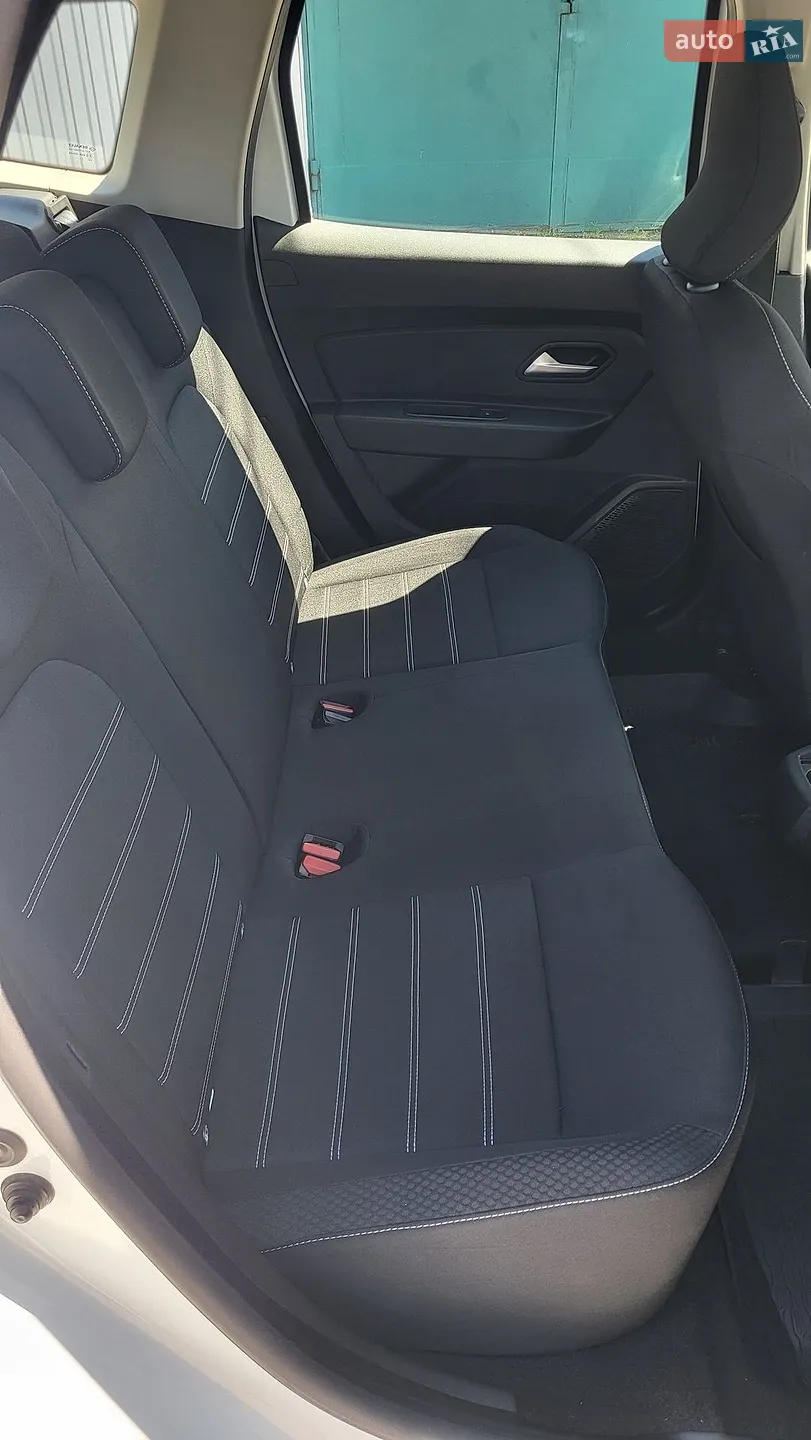 2021 Renault Duster - мініатюра 31