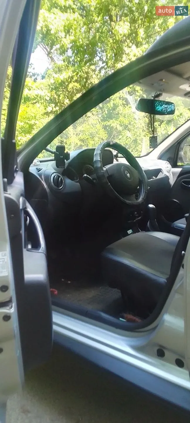 2010 Renault Duster - мініатюра 6