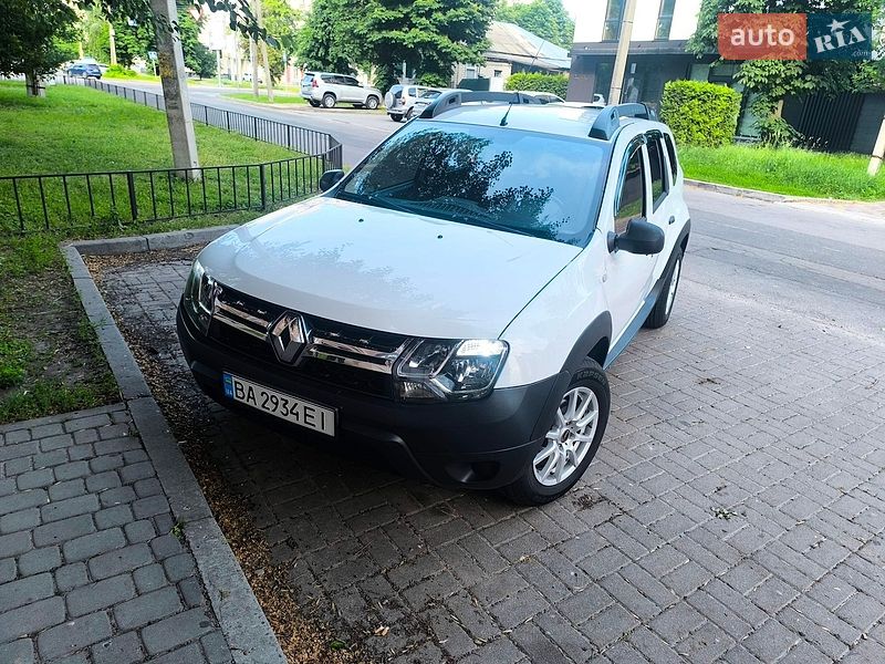 Позашляховик / Кросовер Renault Duster 2016 в Черкасах фото 2 Позашляховик / Кросовер Renault Duster 2016 в Черкасах