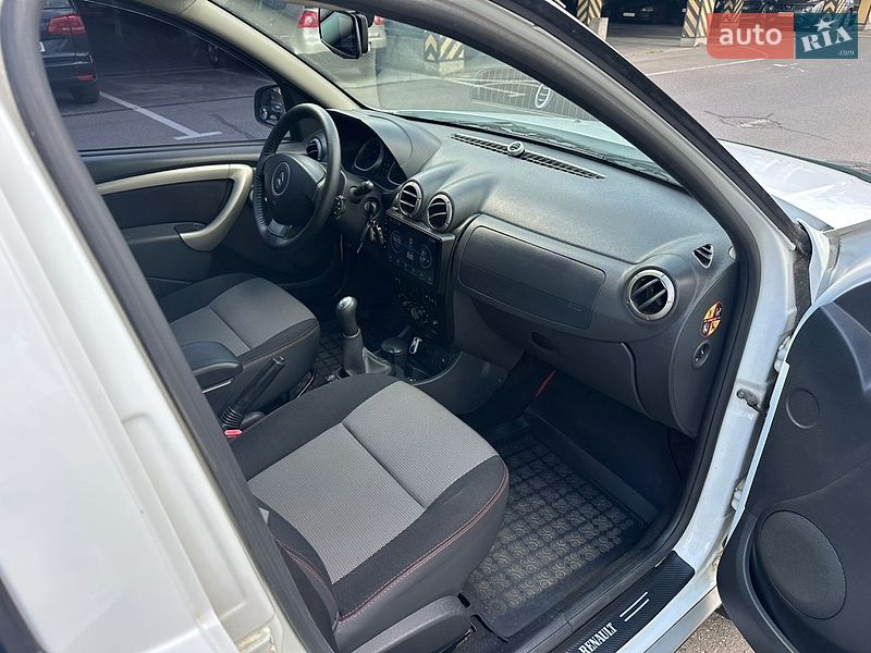 Внедорожник / Кроссовер Renault Duster 2013 в Киеве фото 23 Внедорожник / Кроссовер Renault Duster 2013 в Киеве