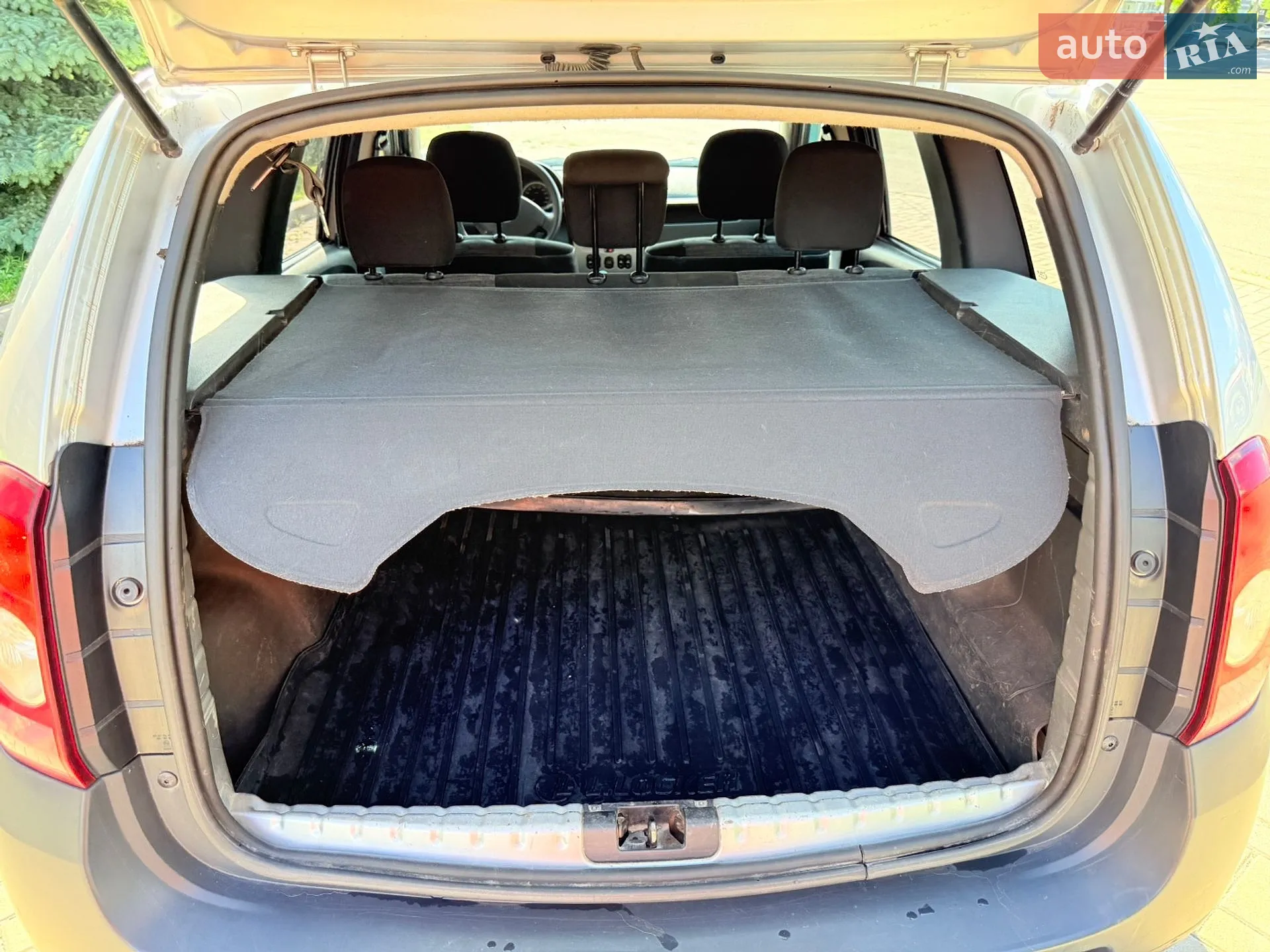 2010 Renault Duster - мініатюра 28