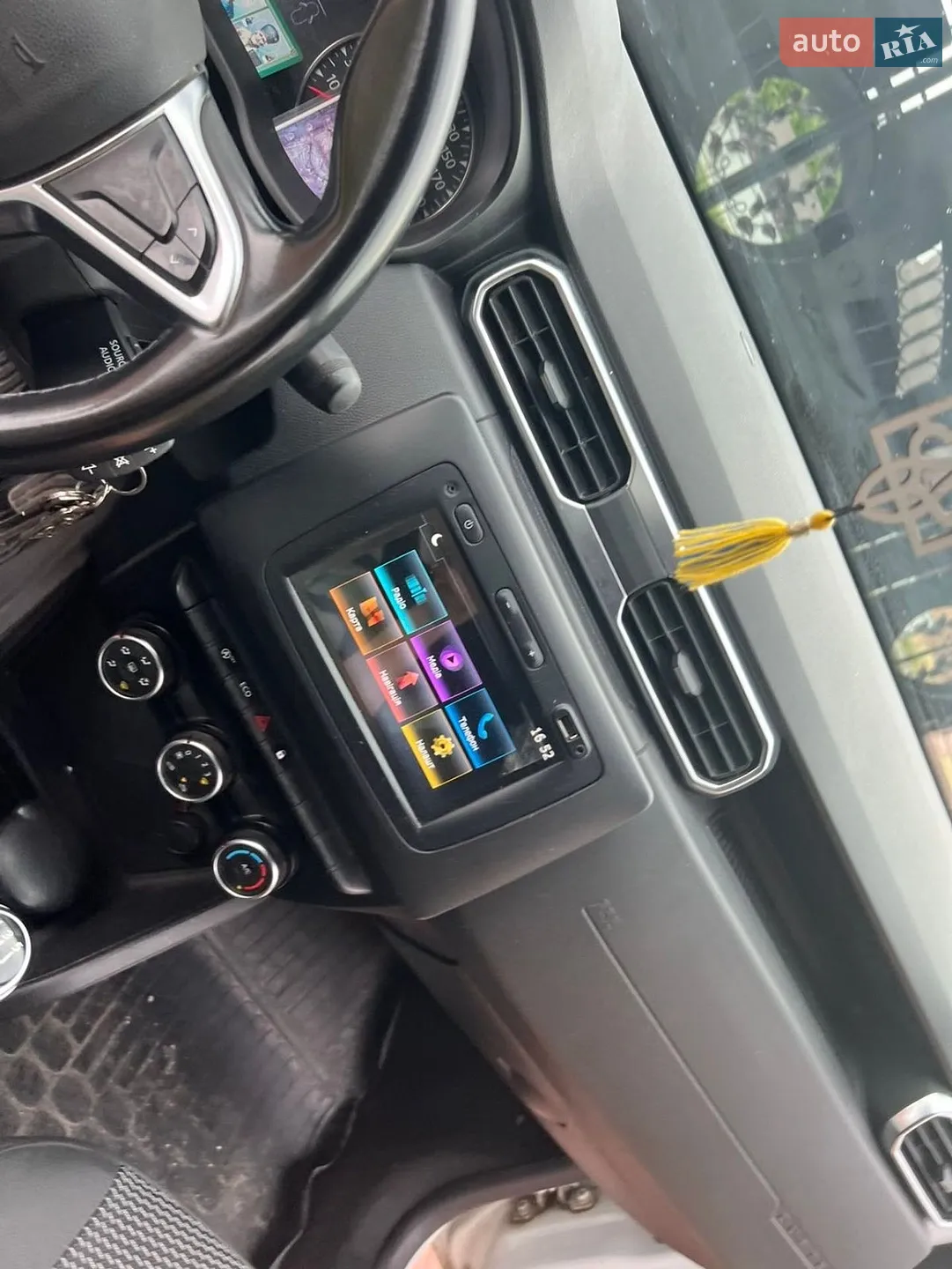2019 Renault Duster - мініатюра 26