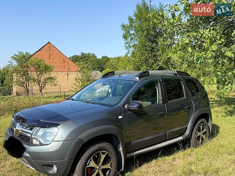 Позашляховик / Кросовер Renault Duster 2017 в Львові