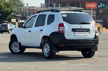 Внедорожник / Кроссовер Renault Duster 2017 в Киеве