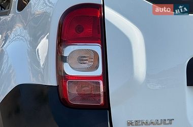 Внедорожник / Кроссовер Renault Duster 2017 в Киеве