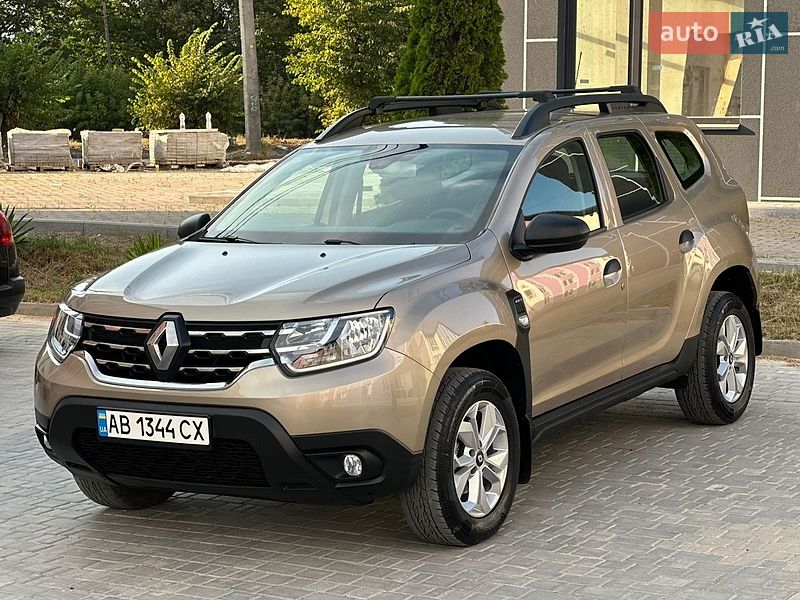 Renault Duster, photos from the listing