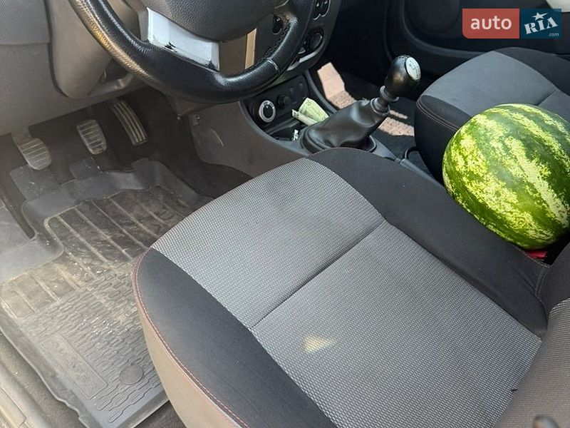 Позашляховик / Кросовер Renault Duster 2013 в Лубнах