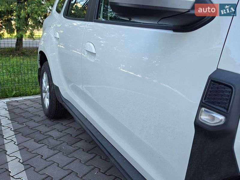 Renault Duster, фото з оголошення