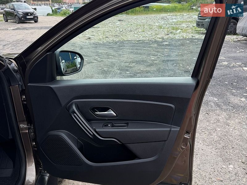 Позашляховик / Кросовер Renault Duster 2021 в Києві
