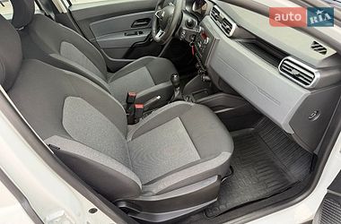 Внедорожник / Кроссовер Renault Duster 2021 в Киеве