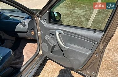 Внедорожник / Кроссовер Renault Duster 2017 в Конотопе