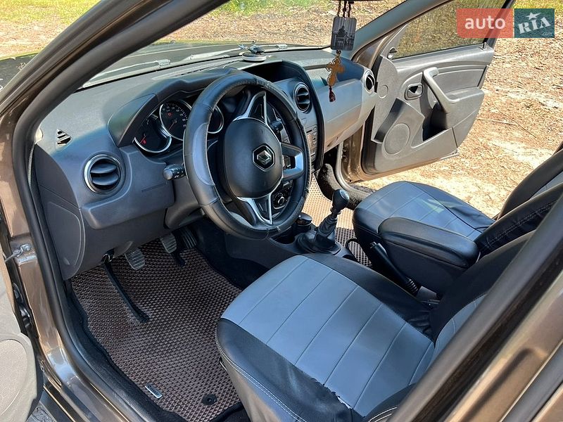 Внедорожник / Кроссовер Renault Duster 2017 в Конотопе