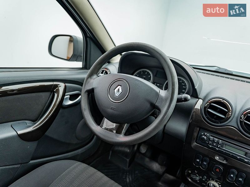 Позашляховик / Кросовер Renault Duster 2012 в Києві
